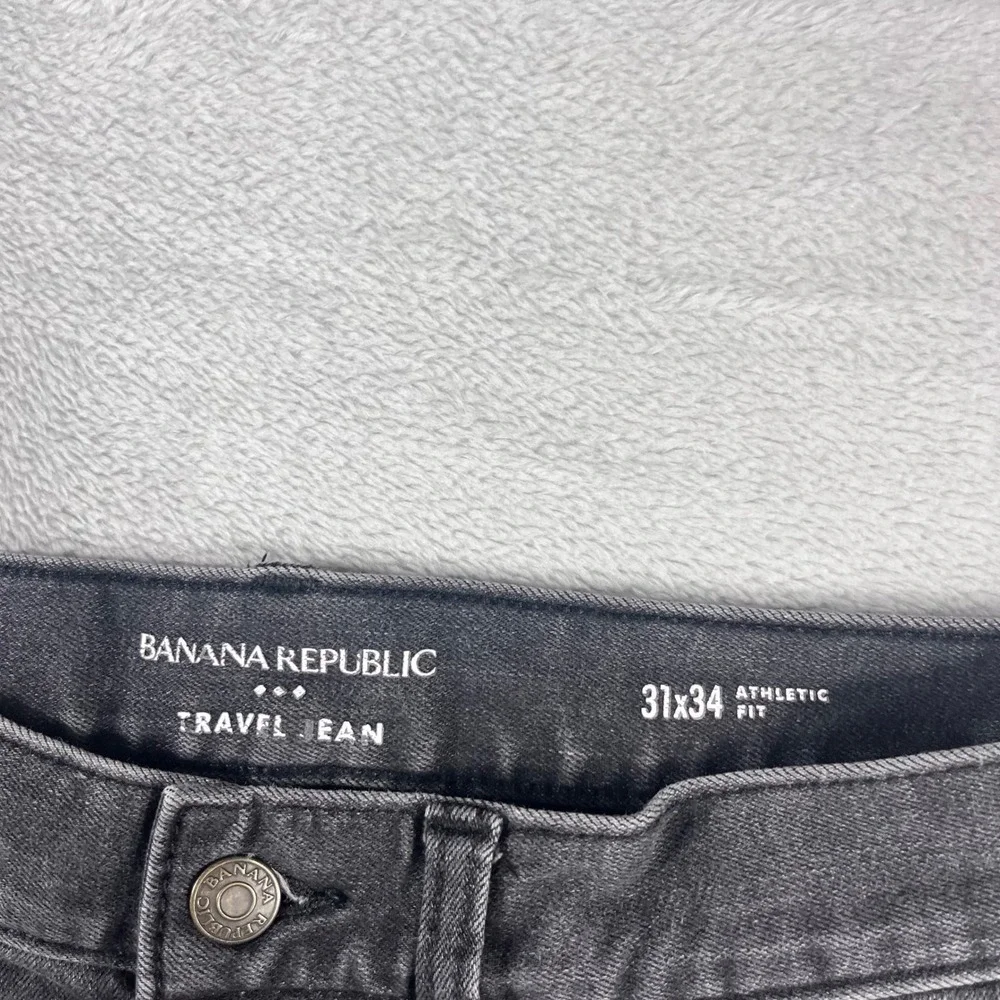 Banana Republic Travel Jean Mens 31x34 Athletic Fit Charcoal Gray Denim Pants